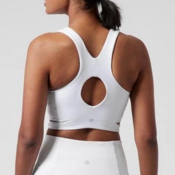 NEW Athleta Conscious Cut Out Crop Top Crossover Sports Bra D-DD Cups in White - Picture 4 of 10
